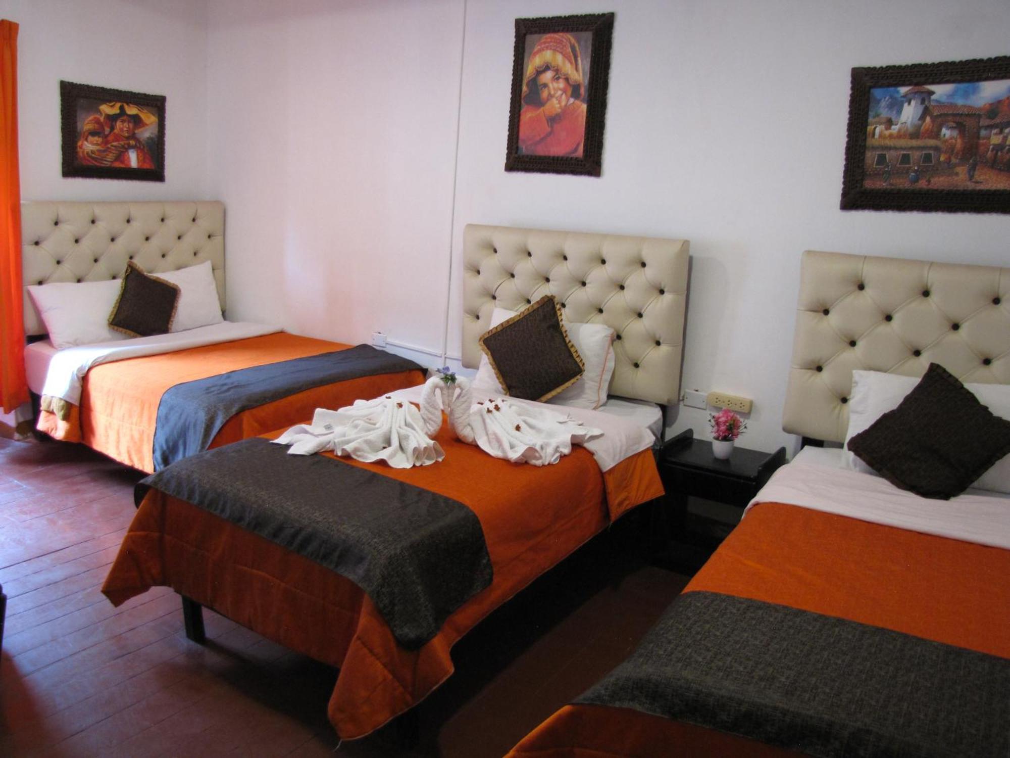 Imperial Golden House Inn กุสโก ภายนอก รูปภาพ